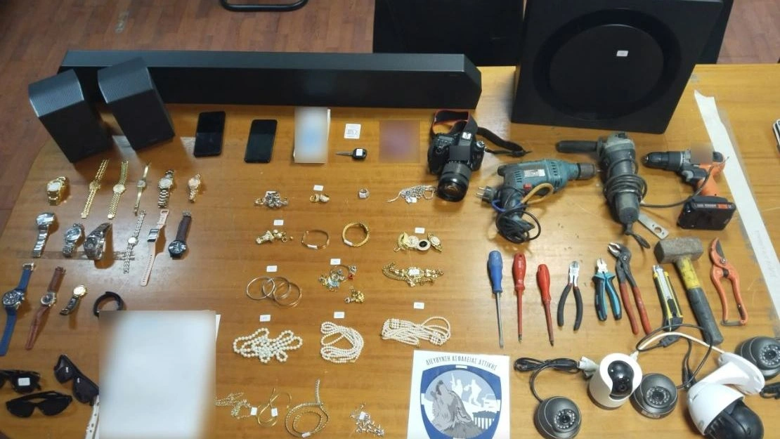 Βίντεο από τη δράση του κυκλώματος διαρρηκτών που είχαν διαπράξει πάνω από 50 κλοπές