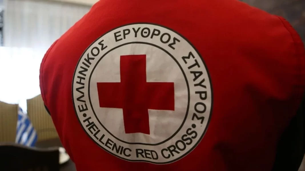 Ελληνικός Ερυθρός Σταυρός: Δέκα συμβουλές για την αντιμετώπιση του καύσωνα