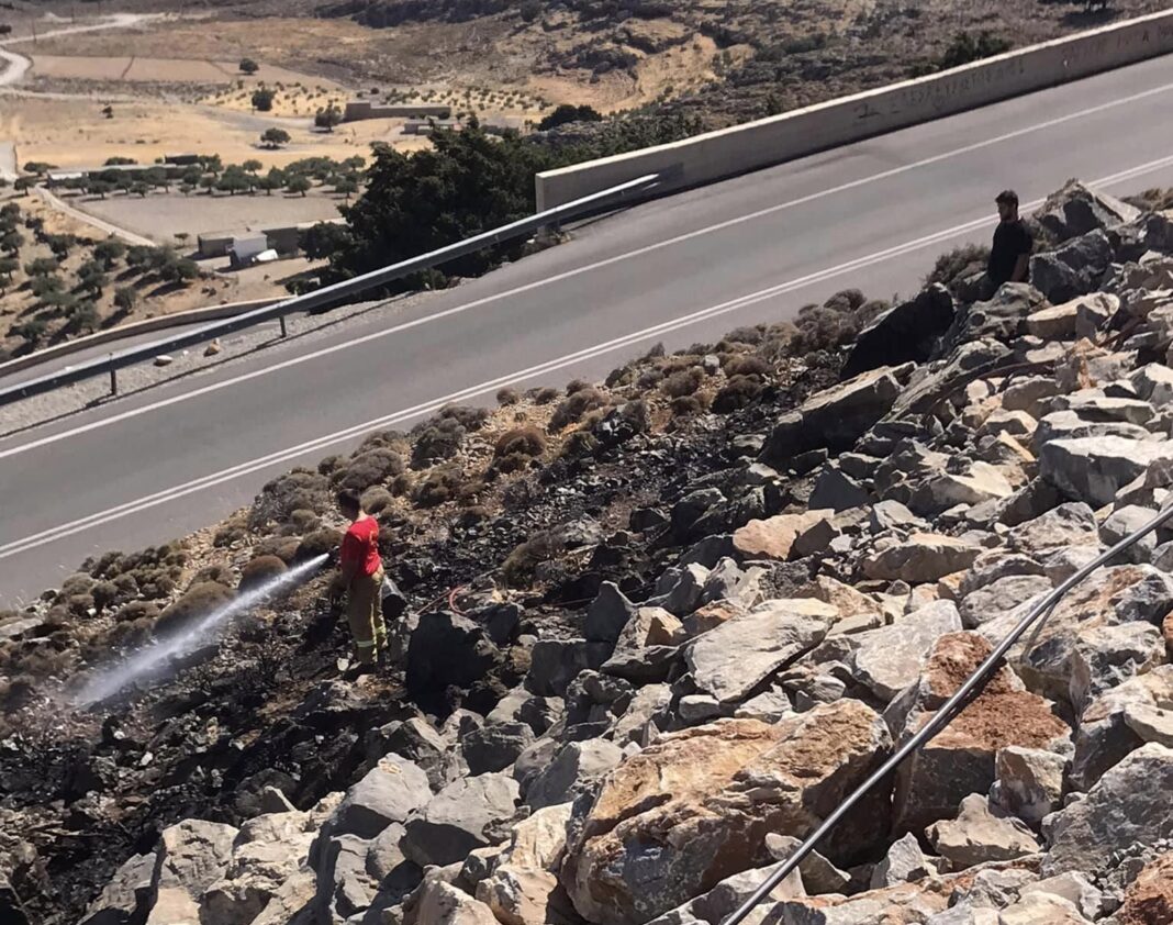 Κρήτη: Πυρκαγιά από καλώδιο υψηλής τάσης – Διεκόπη η ηλεκτροδότηση