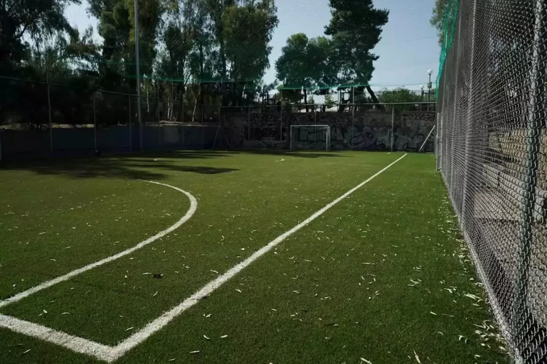 Στη μονάδα εμφραγμάτων 8χρονος από ηλεκτροπληξία σε γήπεδο 5Χ5