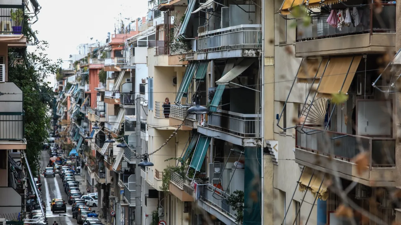 «Ανακαινίζω-Νοικιάζω»: Αναδρομική η αύξηση της επιδότησης στο 60% – Τι σημαίνει για τους πολίτες