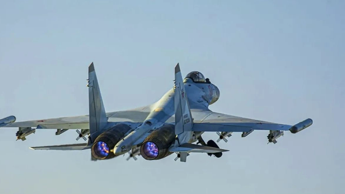 Συντριβή ρωσικού βομβαρδιστικού στον Καύκασο – Νεκρό το πλήρωμα