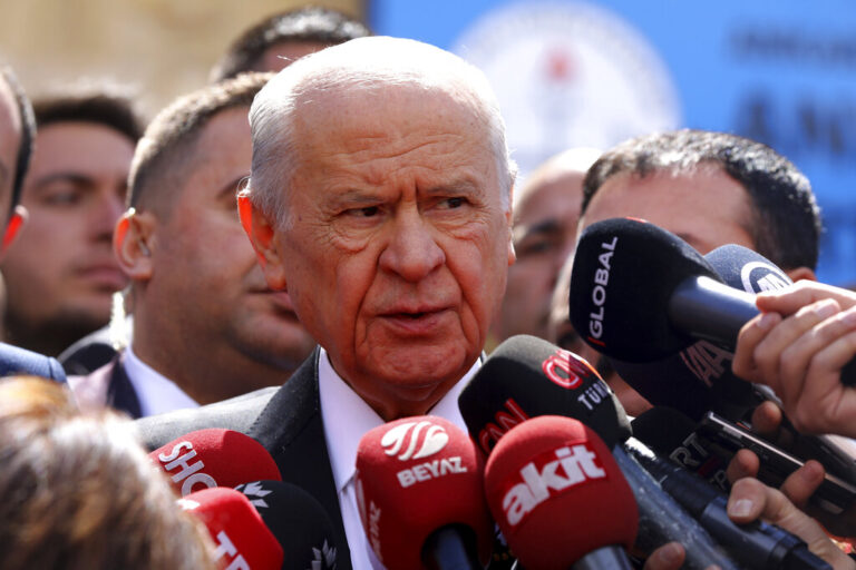 Τουρκία: Την κατάργηση της Συμφωνίας Επανεισδοχής με την ΕΕ ζητά ο Μπαχτσελί