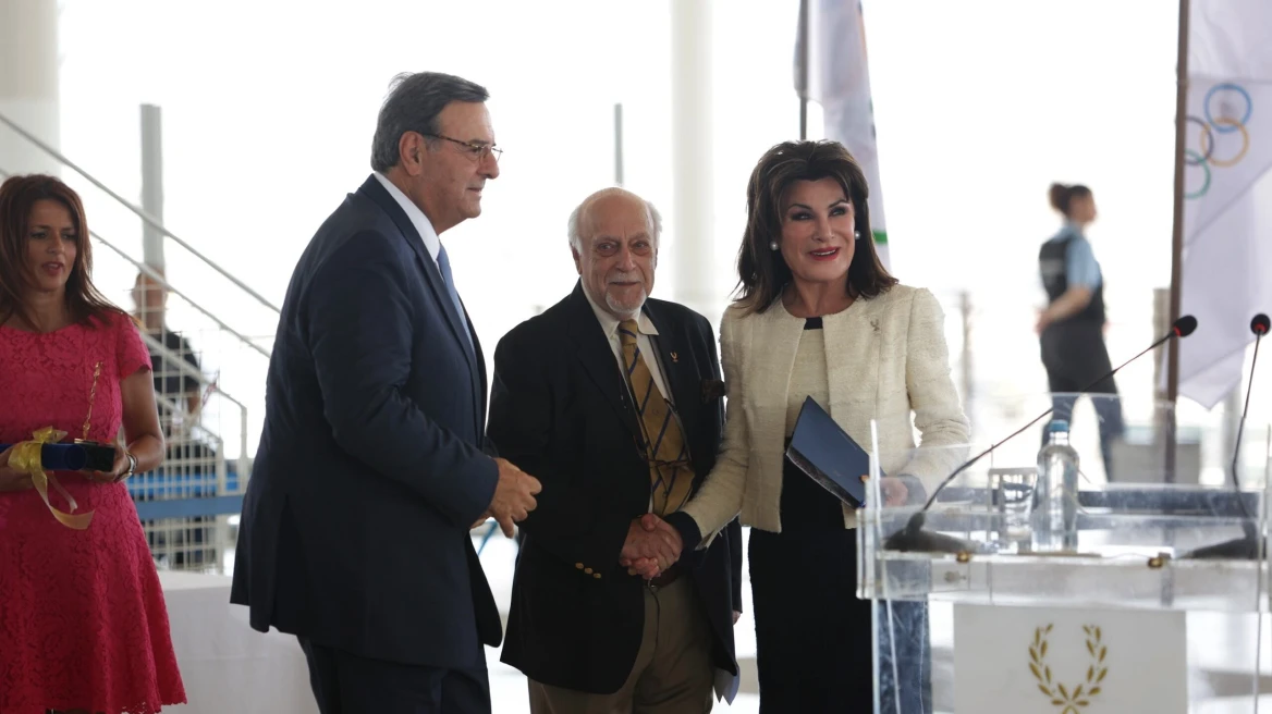 Γιάννα Αγγελοπούλου – Δασκαλάκη: Παρέλαβε το βραβείο «Ολυμπία» της Διεθνούς Ολυμπιακής Ακαδημίας