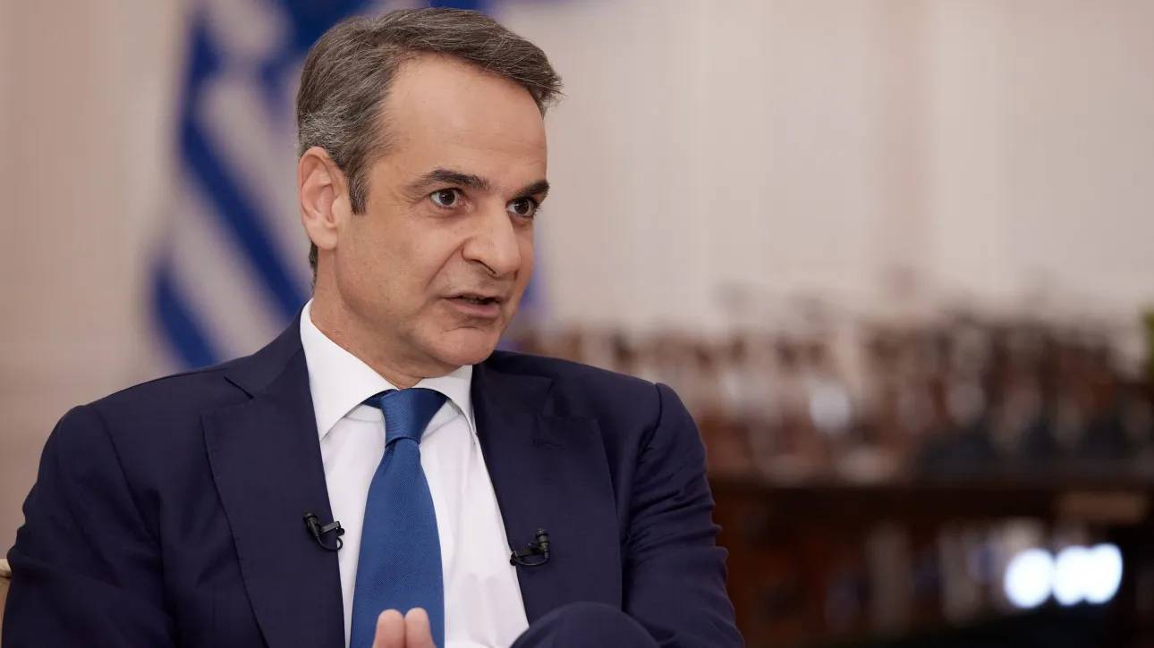 Στην Πειραιώς ο Μητσοτάκης – «Πυρετός» προετοιμασιών στα επιτελεία των κομμάτων