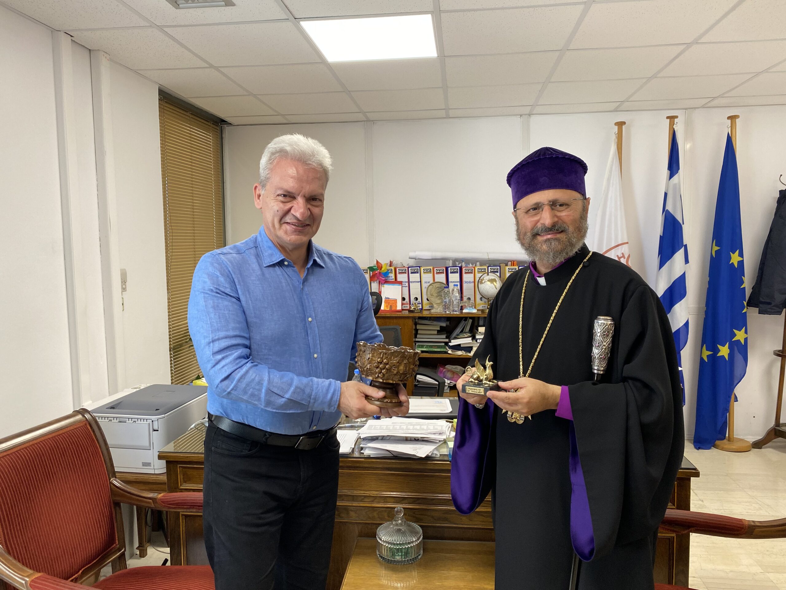 Συνάντηση του Δημάρχου Ηρακλείου Αλέξη Καλοκαιρινού με τον Πατριάρχη Κωνσταντινουπόλεως των Αρμενίων