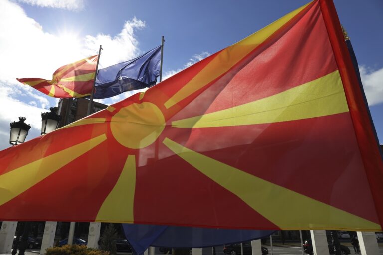 Μίτσκοσκι: Θα αποκαλώ τη χώρα μου Μακεδονία – Είναι ανθρώπινο δικαίωμά μου