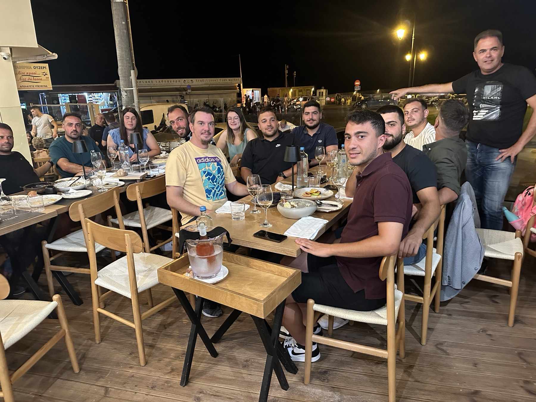 Ο αντιπρόεδρος του Ερασιτέχνη ΟΦΗ παρέθεσε δείπνο στους προπονητές της ακαδημίας ποδοσφαίρου