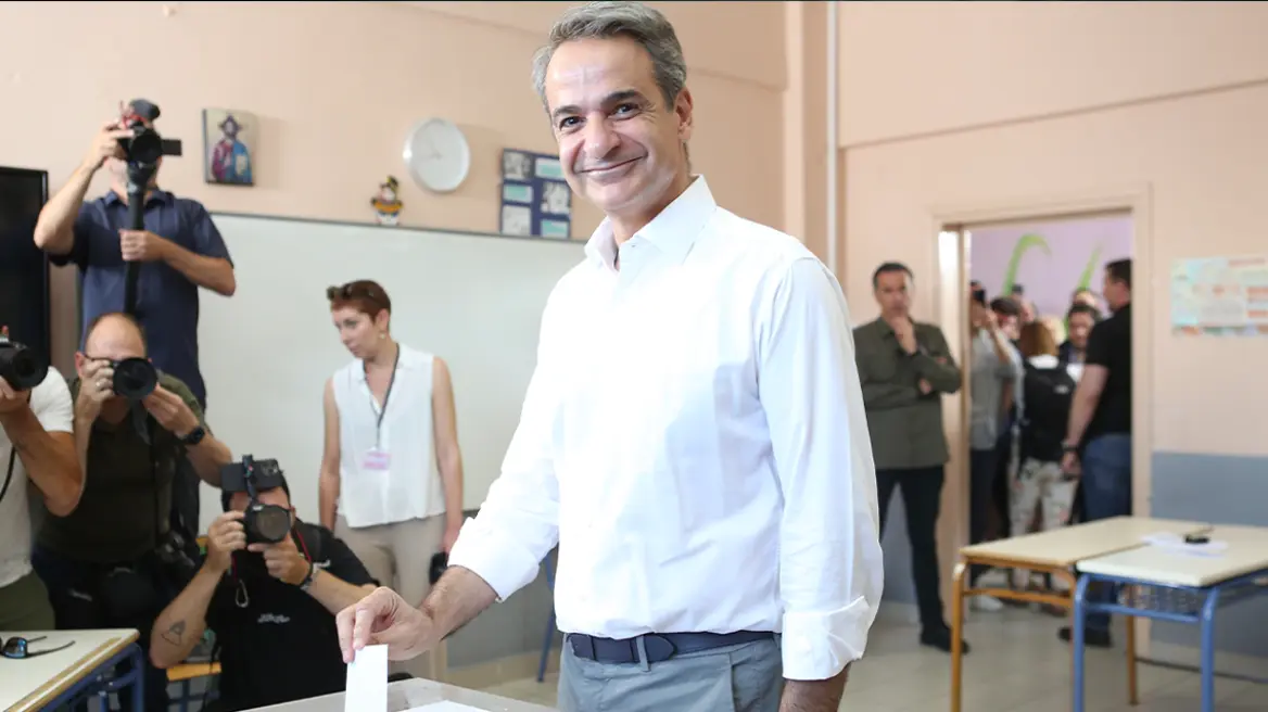 Ευρωεκλογές 2024: Ψήφισε ο Κυριάκος Μητσοτάκης - «Πρέπει να υπάρχει ισχυρή ελληνική φωνή στην Ευρώπη»