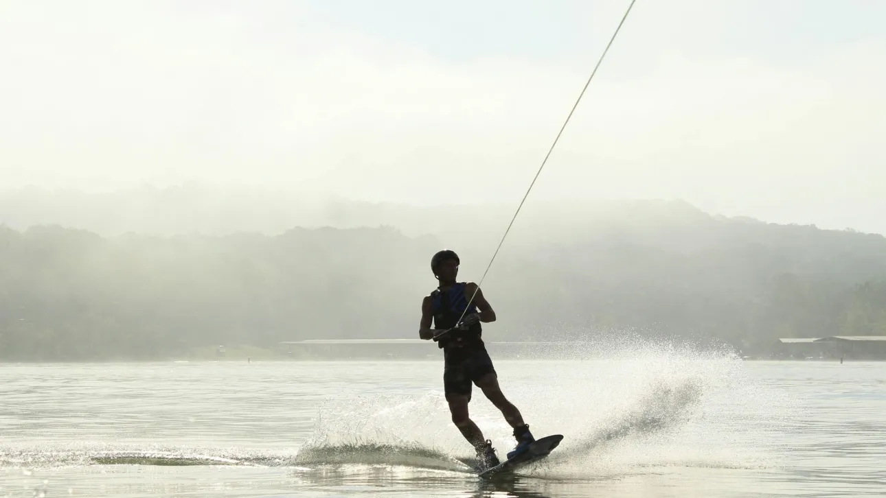 Με ρήξη σπλήνας 14χρονος που τραυματίστηκε κατά την διάρκεια θαλάσσιου σπορ