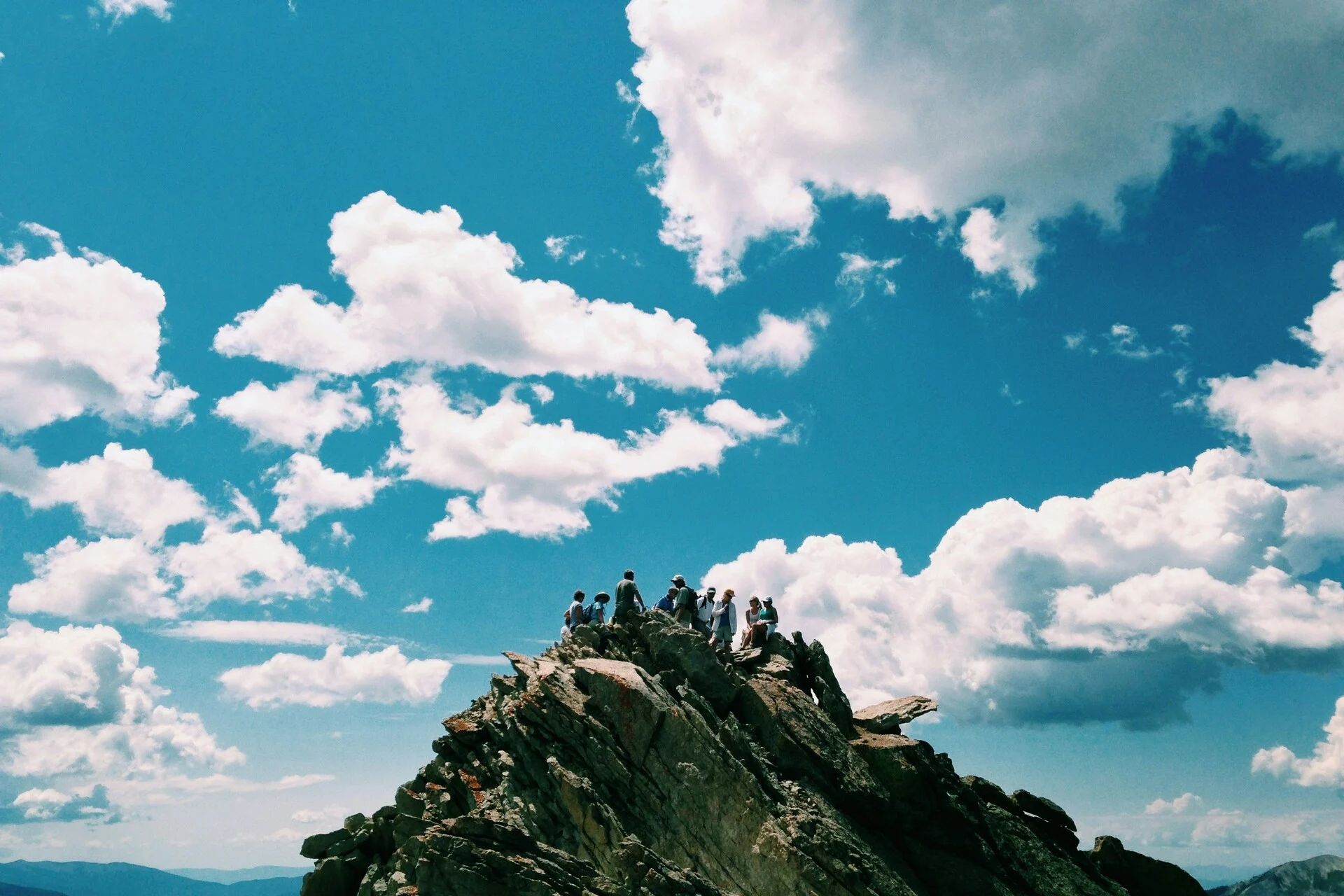 Το μυστήριο με τα σύννεφα