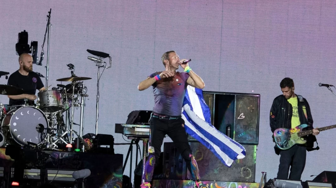 Coldplay: «Ευχαριστώ Αθήνα» - Η ανάρτηση των Coldplay και τα ελληνικά του Κρις Μάρτιν μέσα στο ΟΑΚΑ