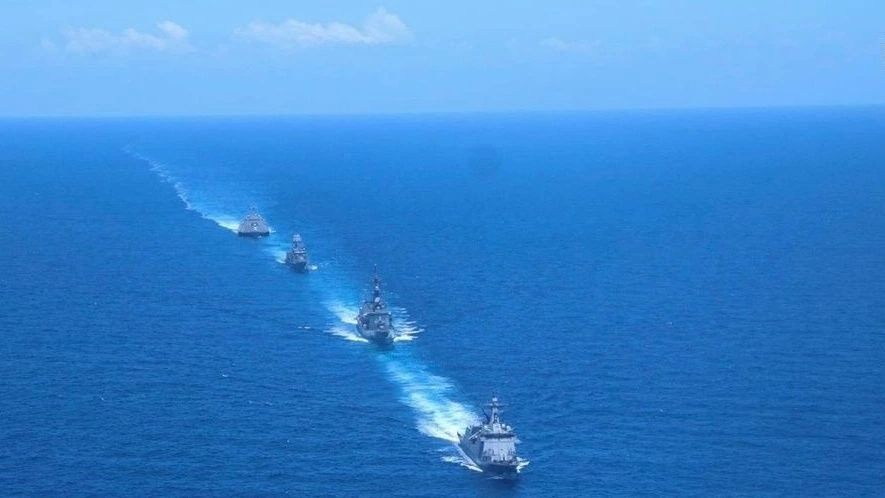 Σύγκρουση πλοίων της Κίνας και των Φιλιππίνων στη Νότια Σινική Θάλασσα