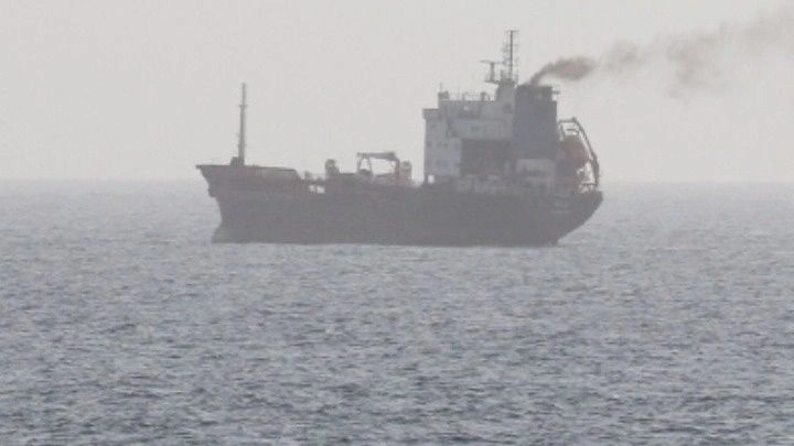 Νεκρός ναυτικός από τις Φιλιππίνες μετά την επίθεση των Χούθι σε ελληνόκτητο πλοίο στην Ερυθρά