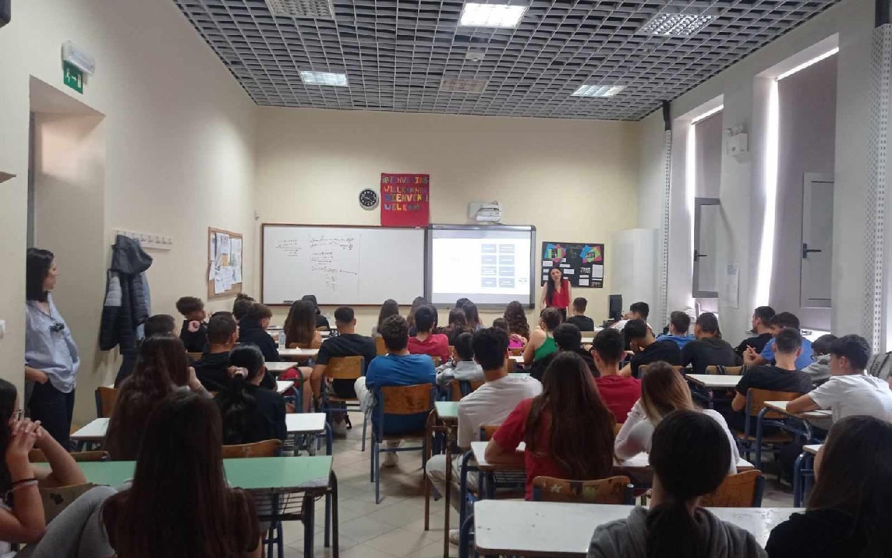 Με μεγάλη προσέλευση το Πρόγραμμα του Δήμου Χανίων για τον Επαγγελματικό Προσανατολισμό – Το παρακολούθησαν περί τους 1.700 μαθητές