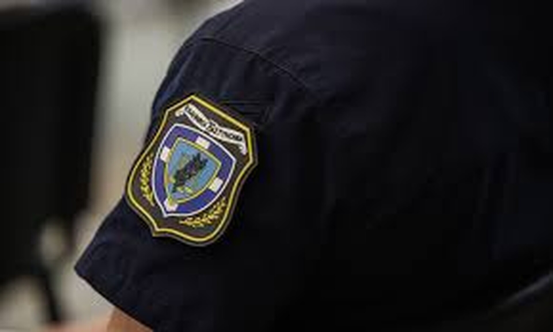 Ποινική δίωξη κατά της ψυχολόγου της ΕΛ.ΑΣ. για τις βεβαιώσεις - Για «σκευωρία» κάνει λόγο η ίδια