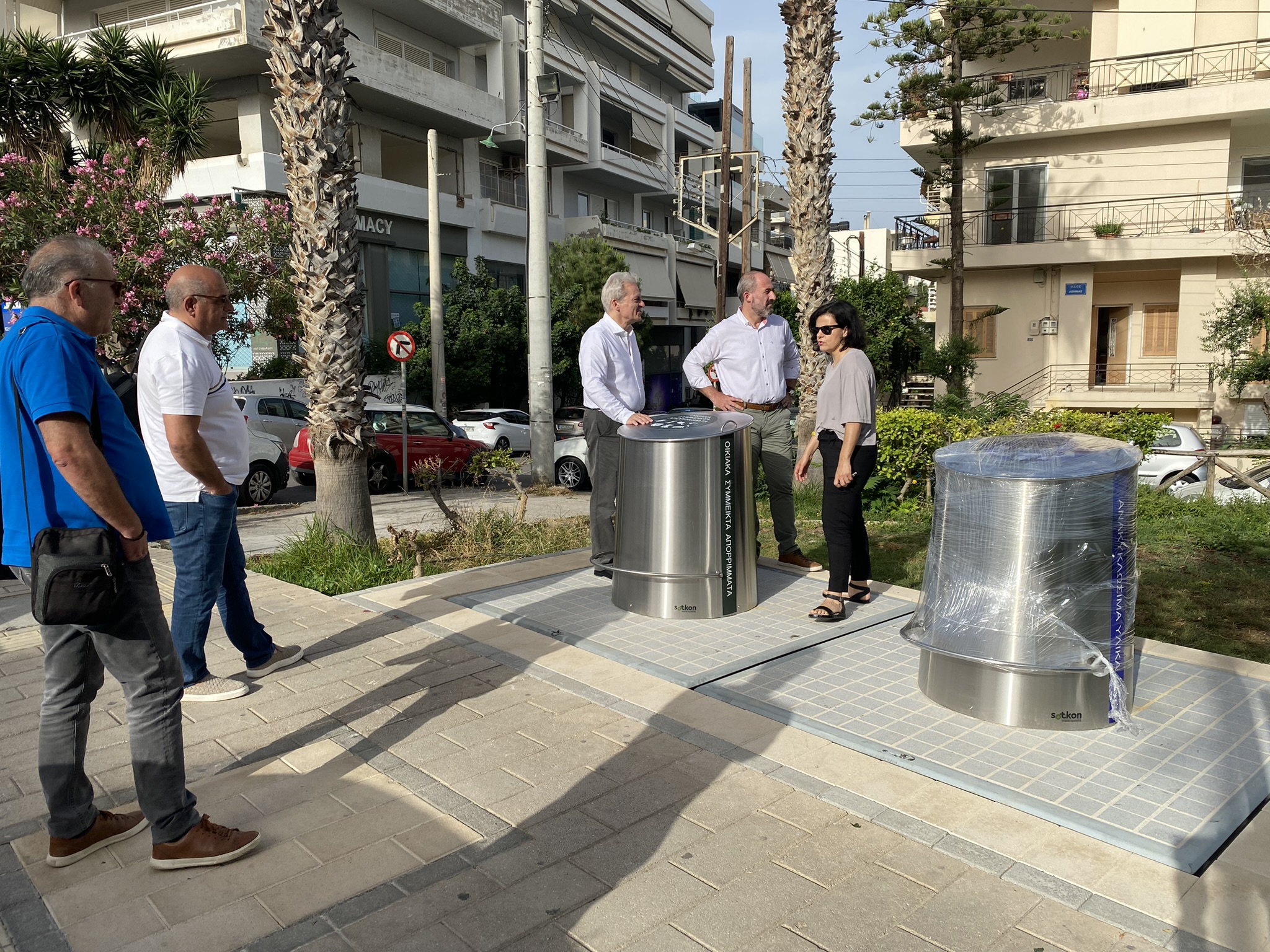 Αυξάνονται διαρκώς οι νέοι υπόγειοι κάδοι απορριμμάτων στο Ηράκλειο