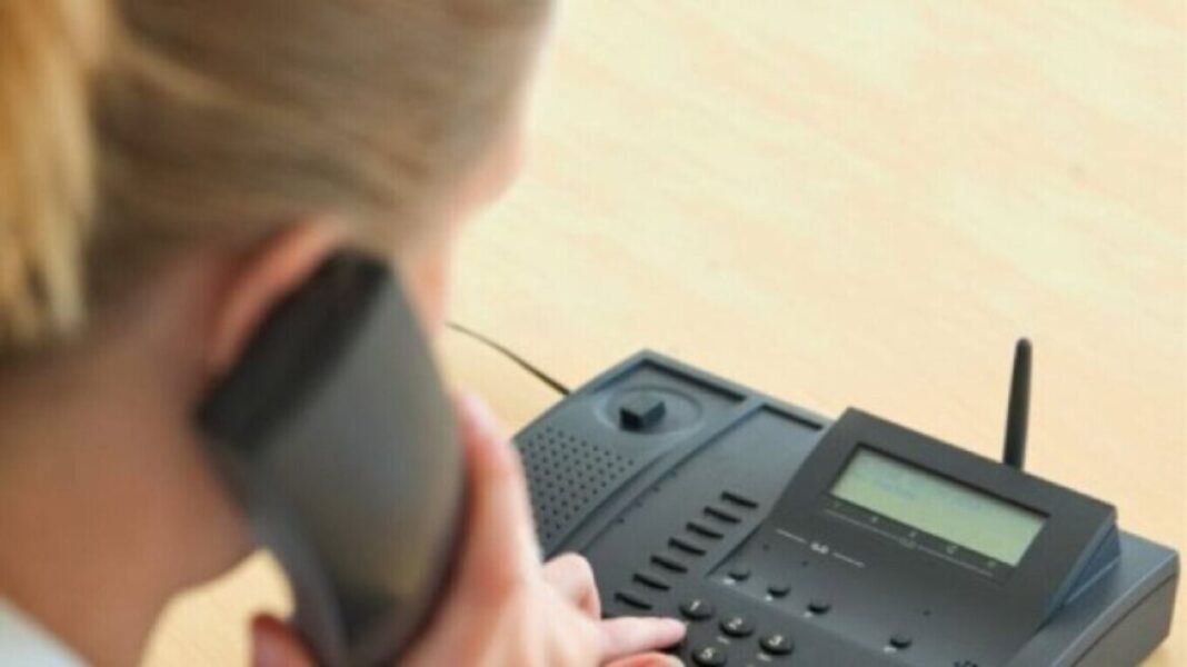 Συνελήφθη μέλος εγκληματικής οργάνωσης που προσπάθησε να αποσπάσει 175.000 ευρώ από ηλικιωμένη