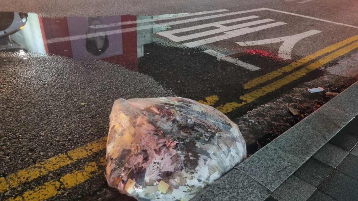 Η Πιονγκγιάνγκ έστειλε ξανά μπαλόνια με απορρίμματα στη Νότια Κορέα - Με αντίποινα απειλεί η Σεούλ