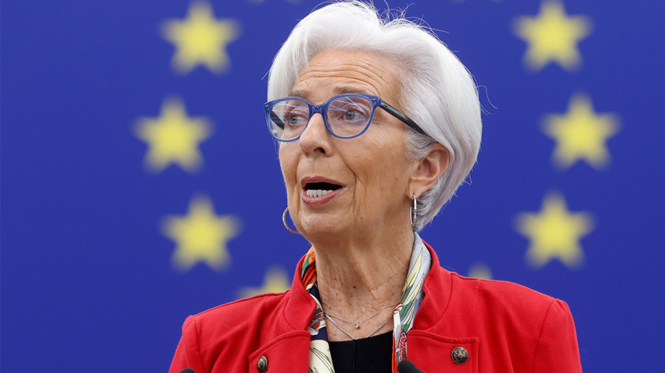 Λαγκάρντ: Ο δρόμος είναι μακρύς, δεν μπορώ να επιβεβαιώσω ότι υπάρχει διαδικασία απομείωσης των επιτοκίων