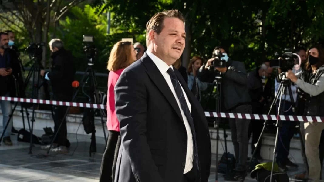 Υπόθεση Λύτρα: Αναβλήθηκε για το Νοέμβριο η δίκη της πρώην συζύγου του που είχε «εισβάλει» στο σπίτι της Πολυζογωπούλου