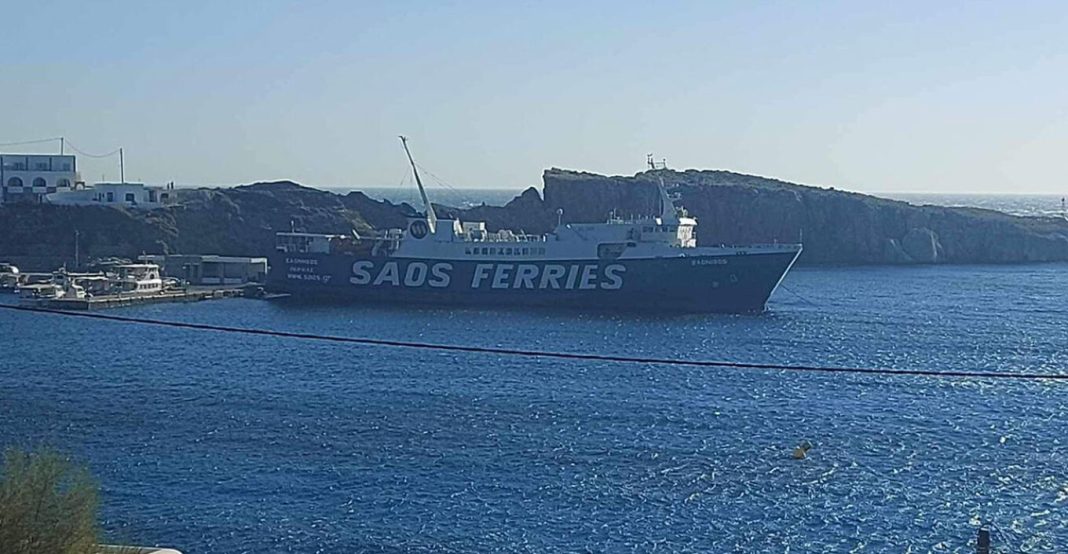 Πέντε τραυματίες μετά από πρόσκρουση πλοίου στο φανάρι του λιμανιού