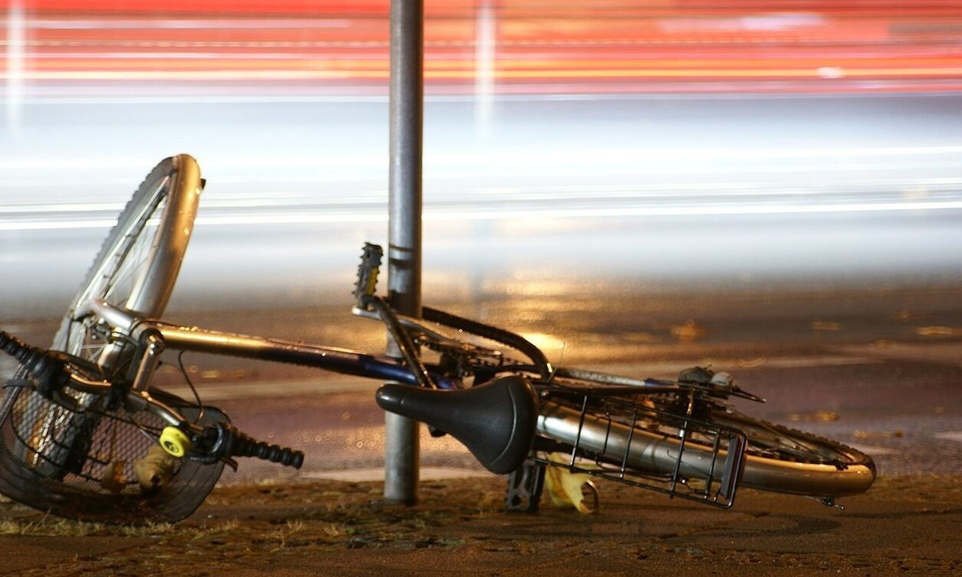 Τροχαίο δυστύχημα - Νεκρός ένας ποδηλάτης