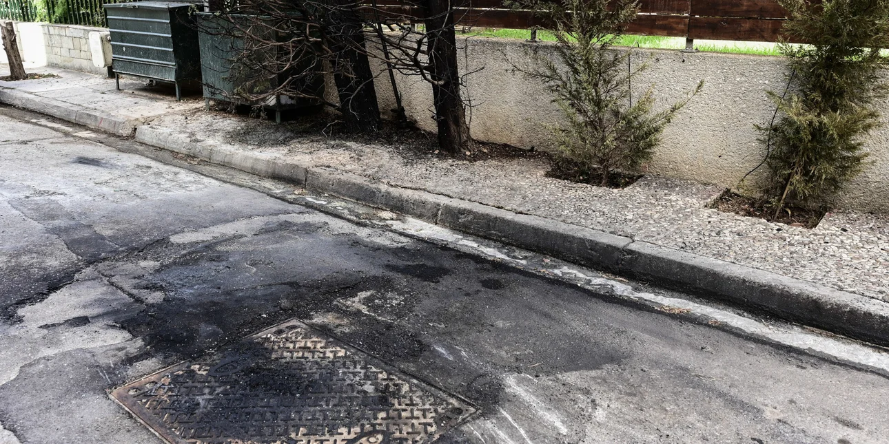 Επίθεση στο σπίτι της προέδρου του Αρείου Πάγου: Στην Αντιτρομοκρατική η έρευνα -Με εγκαύματα β΄βαθμού ο αστυνομικός