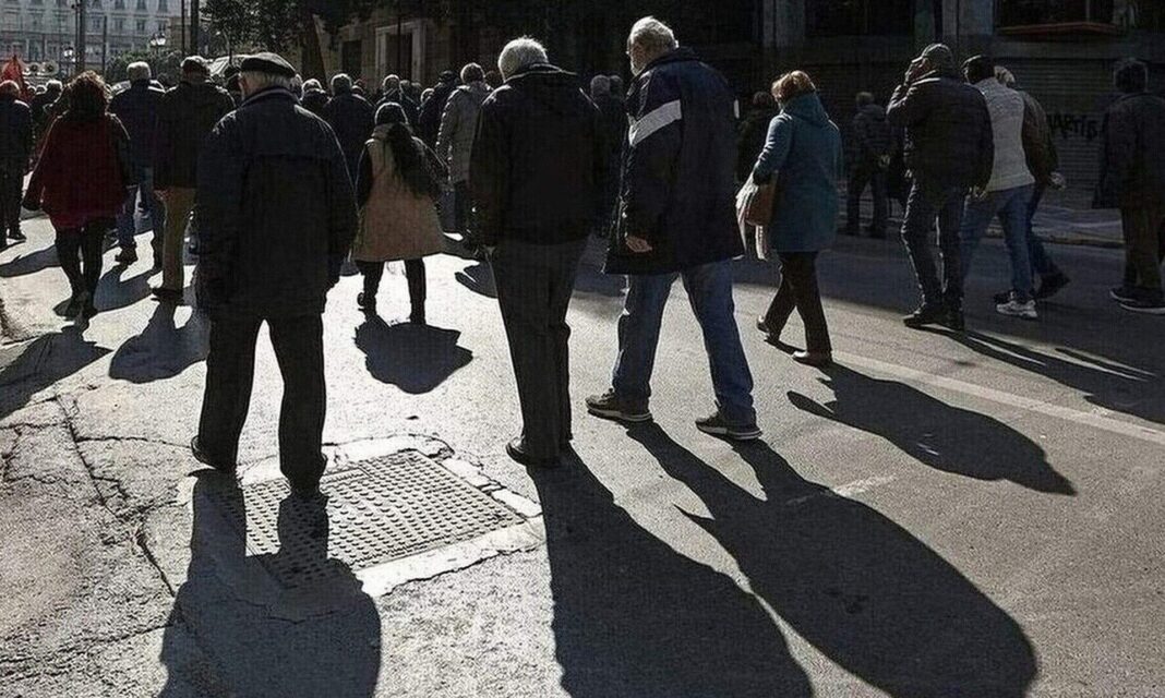Συντάξεις χηρείας: Έρχονται περικοπές κατά 50% - Ποιοι θίγονται