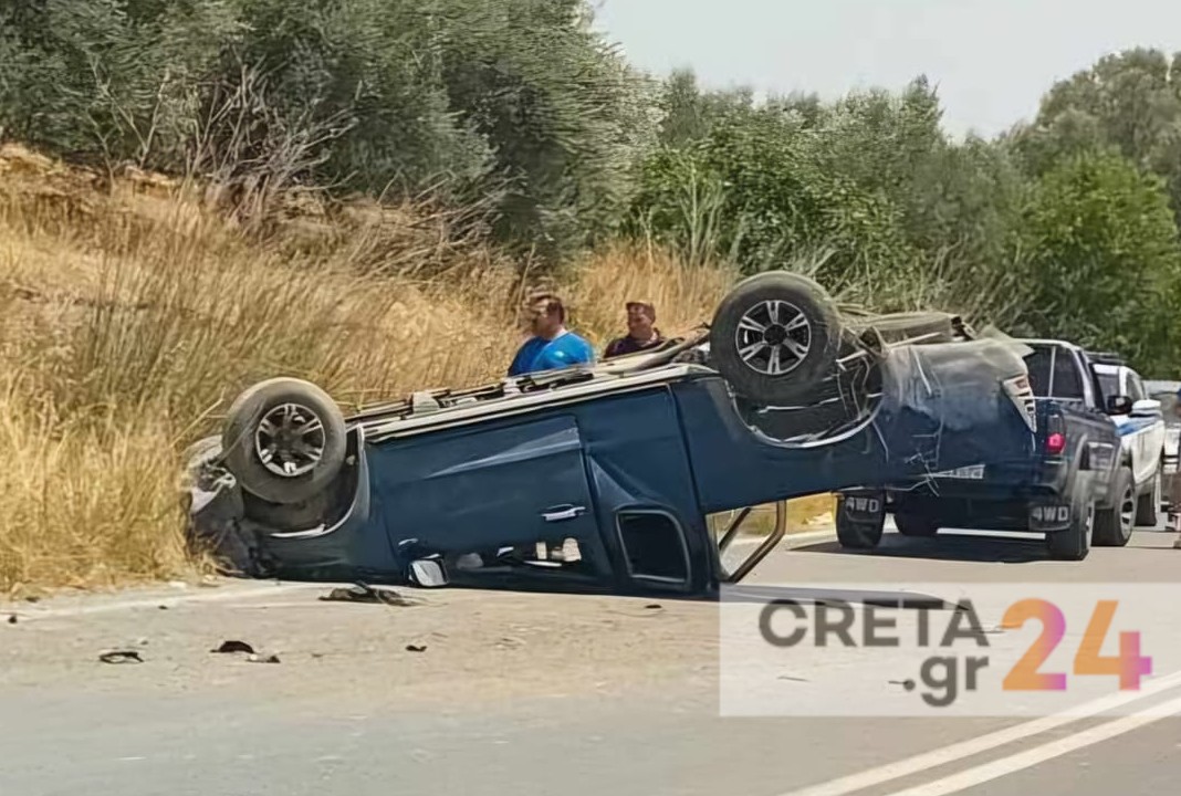 Τροχαίο ατύχημα στο Ηράκλειο – «Τούμπαρε» αγροτικό