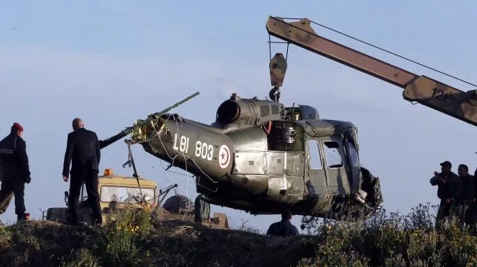 Τυνησία: Συνετρίβη στρατιωτικό ελικόπτερο κατά την προσγείωσή του – Νεκρός ένας εκ των δύο χειριστών