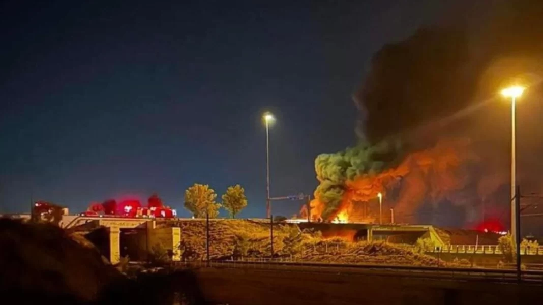 Ισθμός: Σε σκασμένο λάστιχο απέδωσε ο οδηγός του βυτιοφόρου το ατύχημα