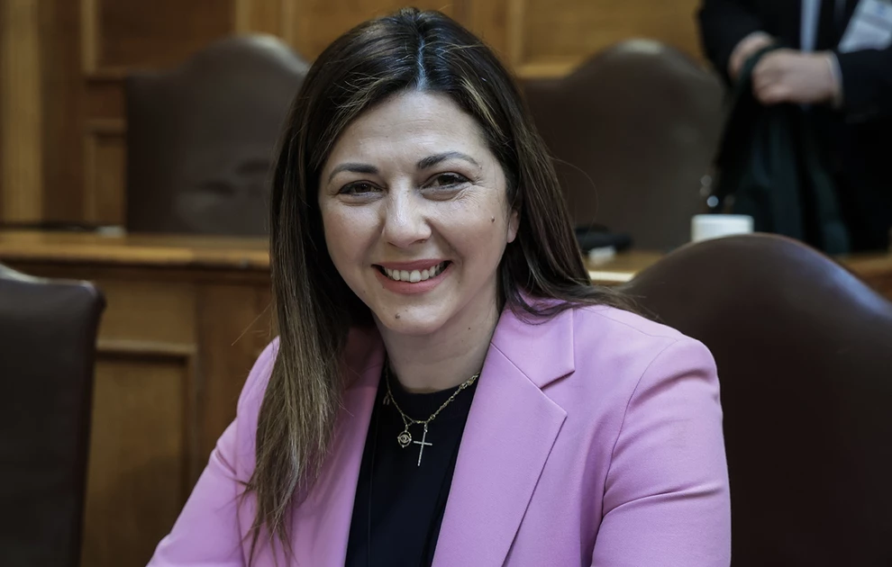 Σοφία Ζαχαράκη: Στη στήριξη των ευάλωτων τα έσοδα από την 3η φορολόγηση σε υπερκέρδη