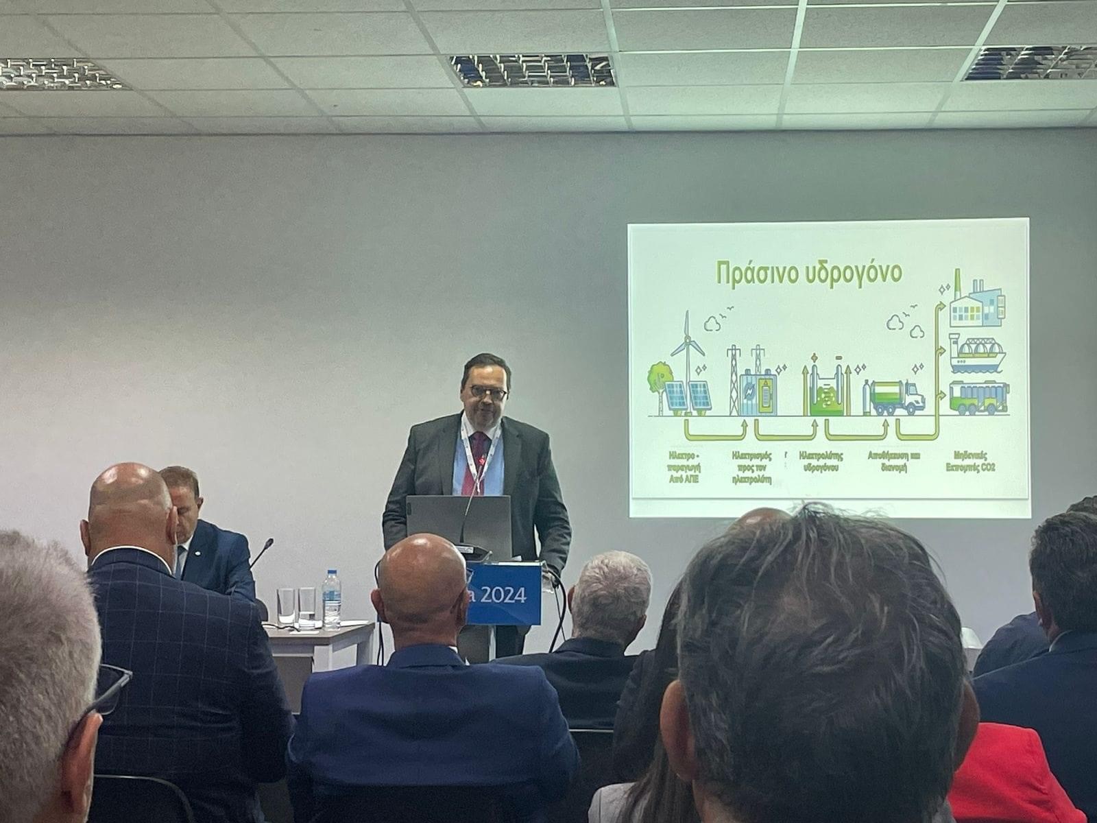 Ο Διευθύνων Σύμβουλος του ΟΛΗ Μ. Παπαδάκης στα Ποσειδώνια 2024: Παρουσίαση για το Υδρογόνο ως εναλλακτικό καύσιμο