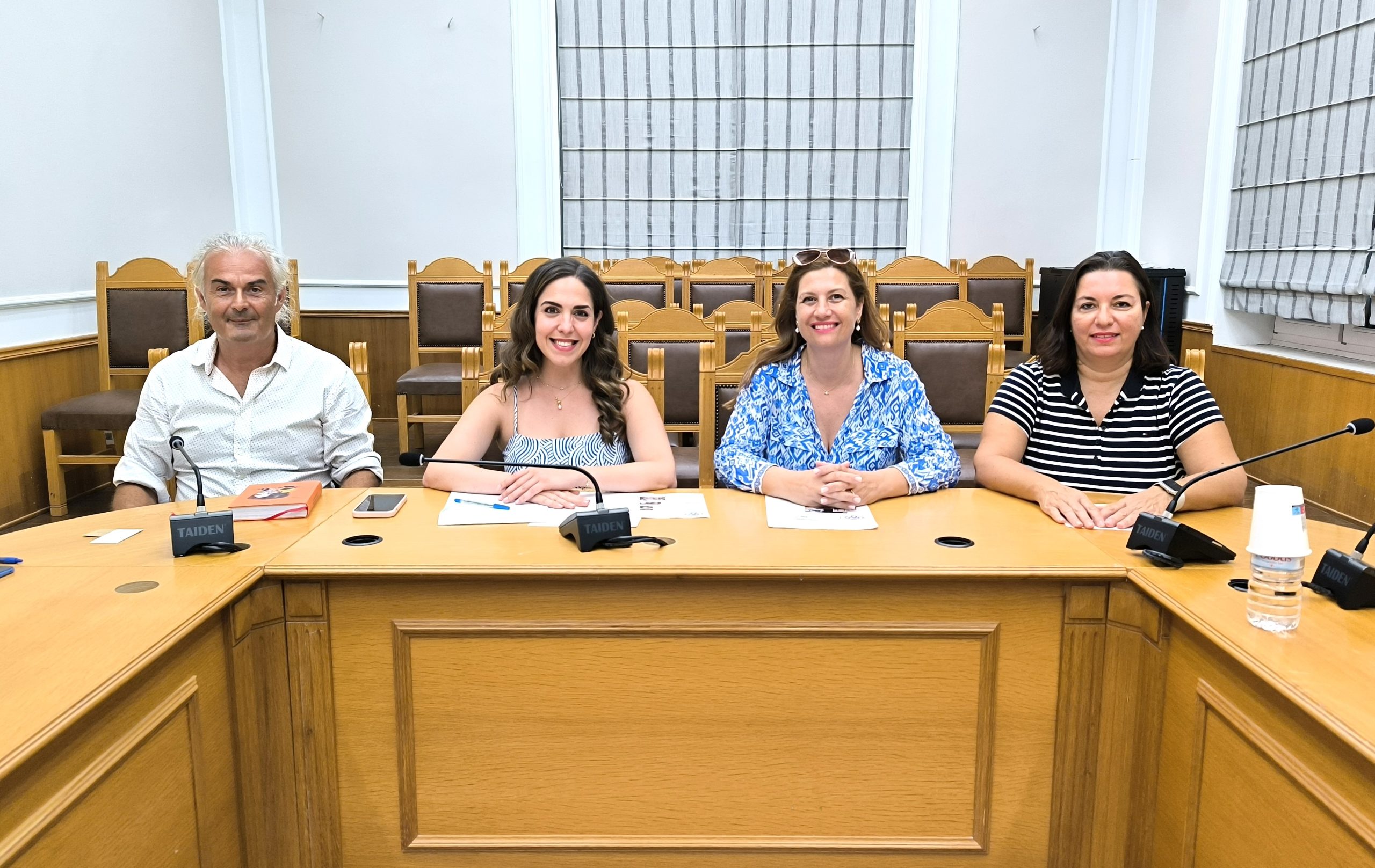 Σύσκεψη στη Περιφέρεια για την επιχειρηματικότητα με εκπροσώπους του Αναπτυξιακού Συλλόγου Γυναικών Επιχειρηματιών Κρήτης