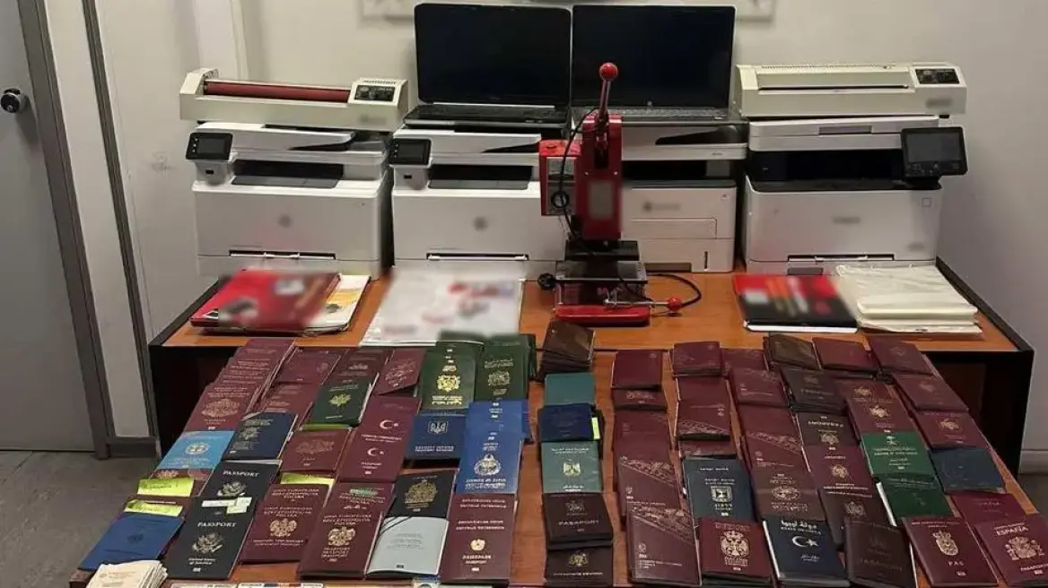 Συμμορία διακινούσε αλλοδαπούς μέσα από το «Ελ. Βενιζέλος» στην ΕΕ – Πέντε συλλήψεις