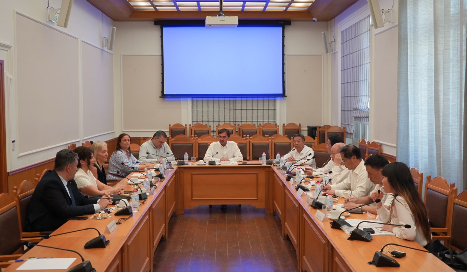 Κινεζική αντιπροσωπεία δικαστών επισκέφθηκε την Περιφέρεια Κρήτης
