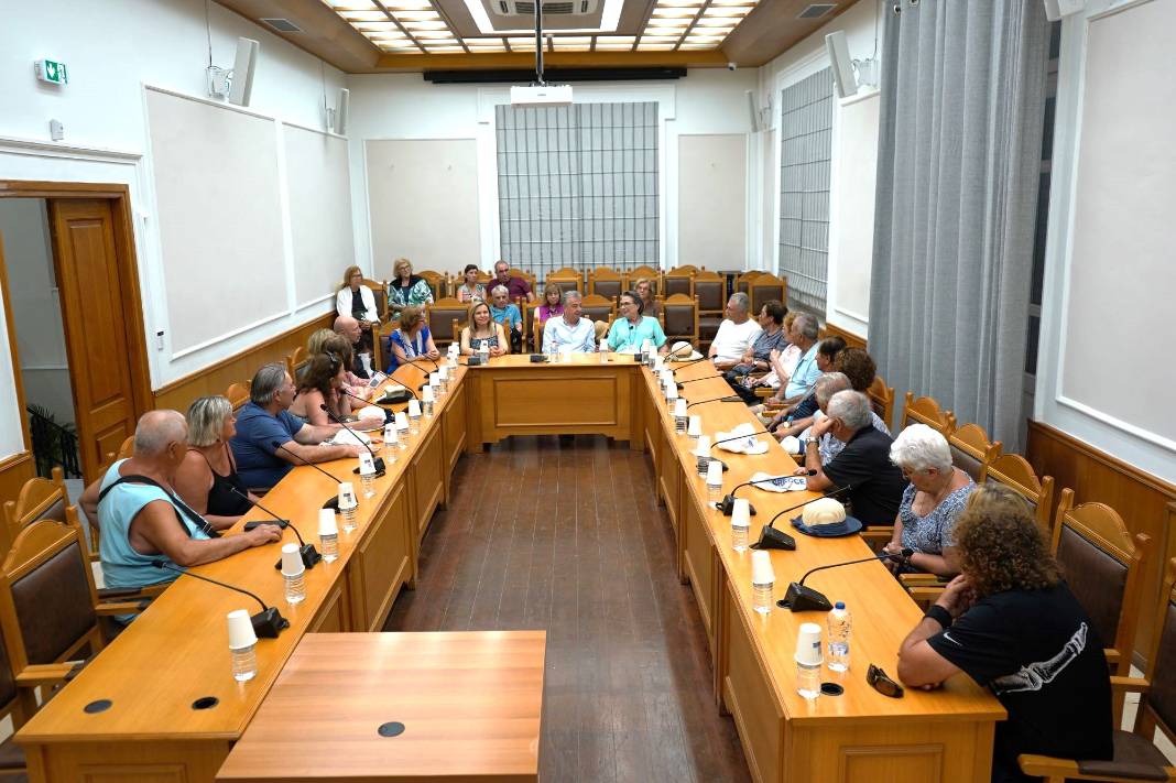26 απόδημοι Έλληνες από την Αυστραλία στην Περιφέρεια Κρήτης