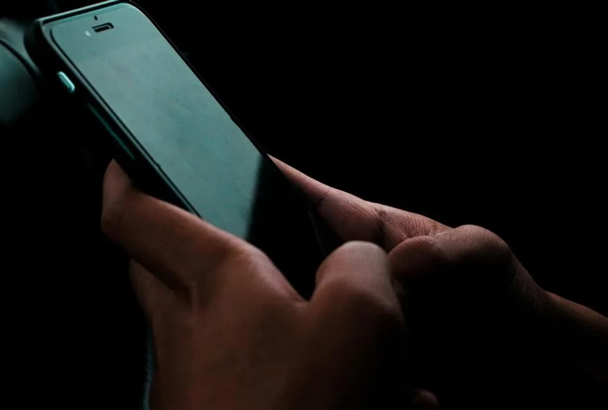 52χρονος έκανε μήνυση στην πρώην πεθερά του για revenge porn