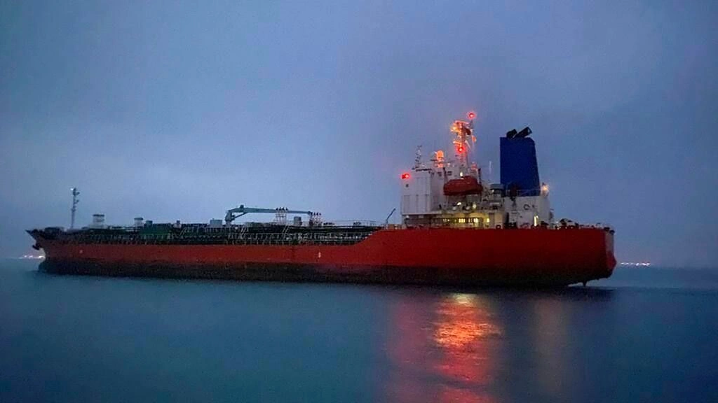 Πυργαγιά μετά από σύγκρουση δεξαμενόπλοιων στη Μαλαισία