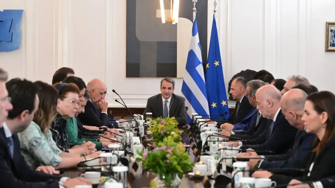 Συνεδριάζει το Υπουργικό Συμβούλιο – Στο επίκεντρο η επιτάχυνση των μεταρρυθμίσεων