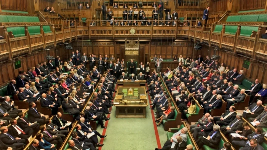 Βρετανία: Αριθμός ρεκόρ γυναικών έχουν εκλεγεί στη Βουλή των Κοινοτήτων