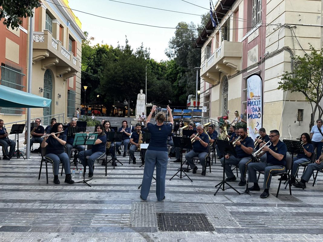 Στο κιόσκι του Καράβολα την Παρασκευή 12 Ιουλίου η Φιλαρμονική Ορχήστρα Δήμου Ηρακλείου