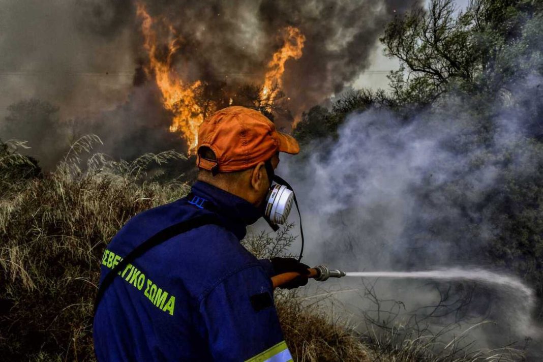 Φωτιά στον Λαγκαδά Θεσσαλονίκης: Χωρίς ενεργό μέτωπο