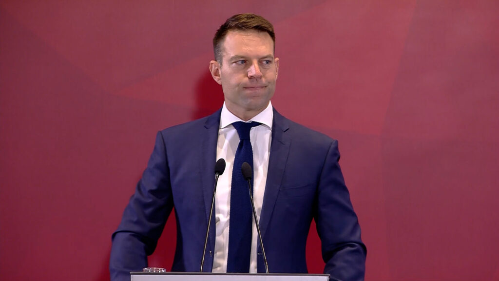 Σ. Κασσελάκης: «Ενώσεις διά της απλής συγκολλήσεως δεν κέρδισαν ποτέ ένα κόμμα που κυβερνά, όσο διεφθαρμένο κι αν ήταν»