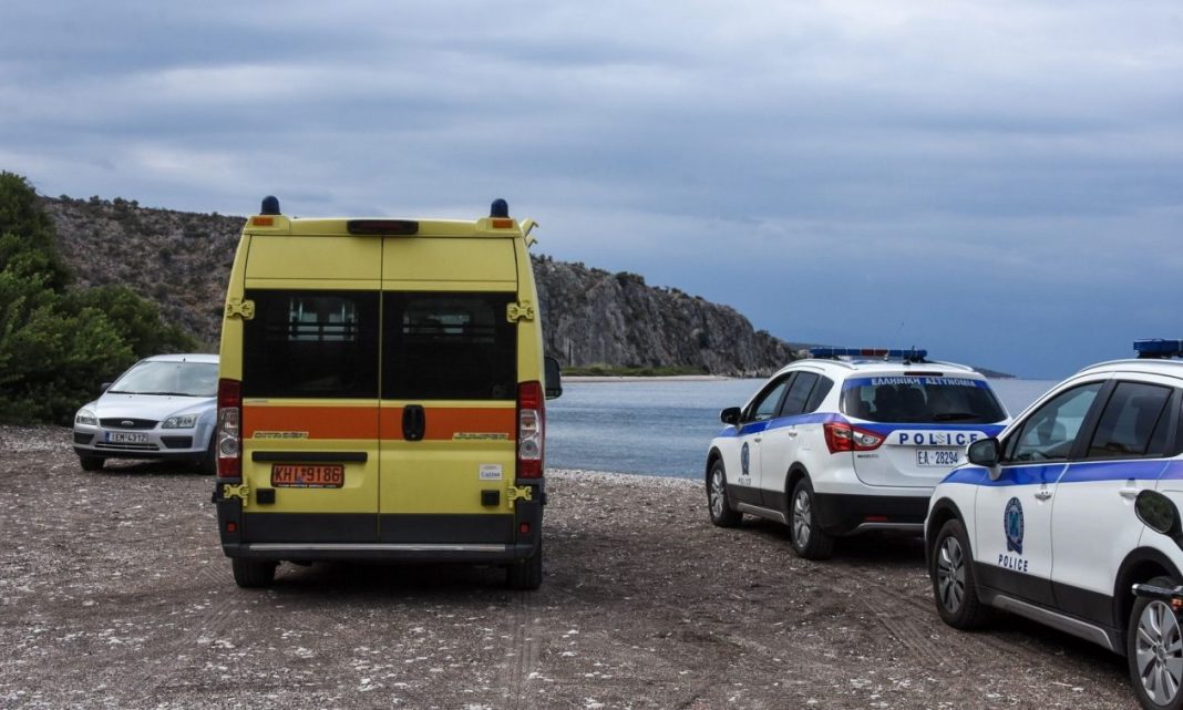 Νεκρός λουόμενος τουρίστας σε παραλία