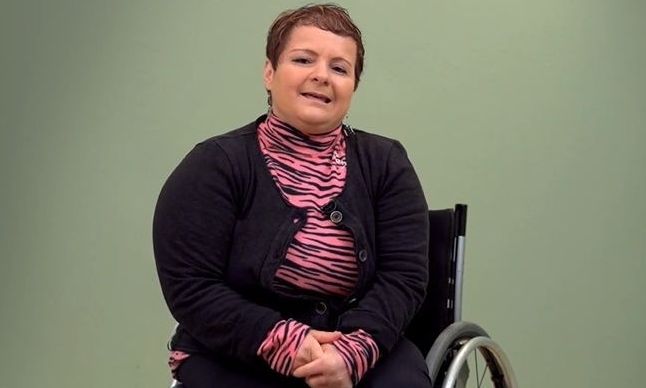 Βίντεο-ντοκουμέντο: Η στιγμή που ο αλλοδαπός παρασύρει την Παραολυμπιονίκη Ειρήνη Κουρούβανη