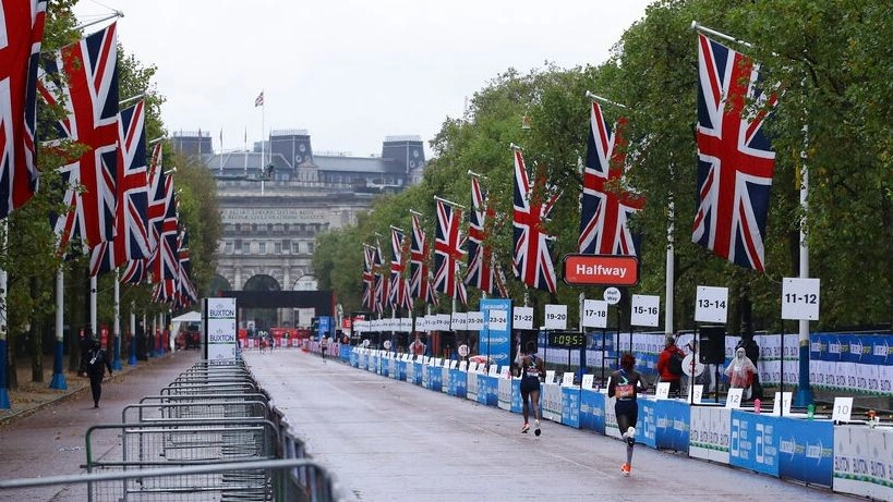 Βρετανός θα τρέξει 62 υπερμαραθώνιους σε 62 ημέρες για φιλανθρωπικούς σκοπούς