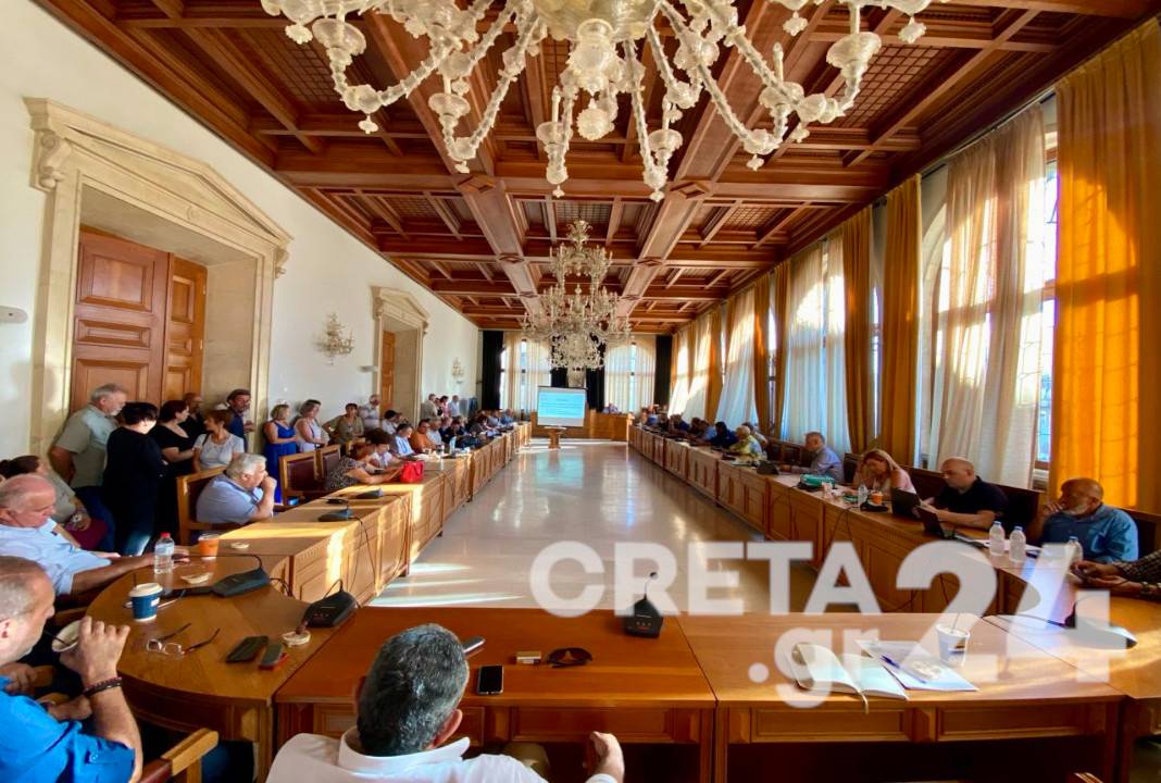 Αλέξης Καλοκαιρινός για το λιμάνι του Ηρακλείου: Ο Δήμος θα διεκδικήσει αντισταθμιστικά οφέλη από το 2019
