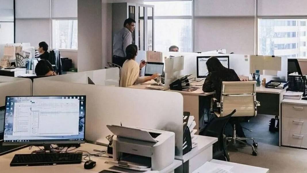 Δημιουργούνται 856 νέες θέσεις εργασίας, επιδοτούμενης και πλήρους απασχόλησης στο δημόσιο